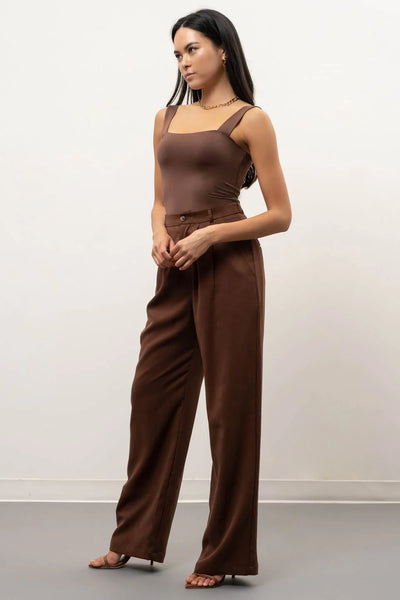 Square Neck Sleeveless Top in Coffee