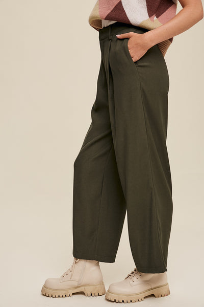 Straight Leg Trousers in Green