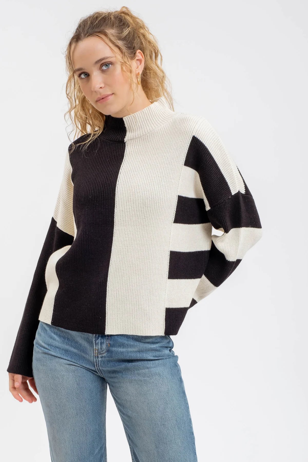 Stripe Colourblock Knit Sweater in Black Combo