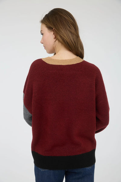 Colourblock Sweater in Wine Combo