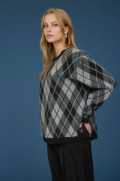 Argyle Pattern Crewneck Sweater in Charcoal